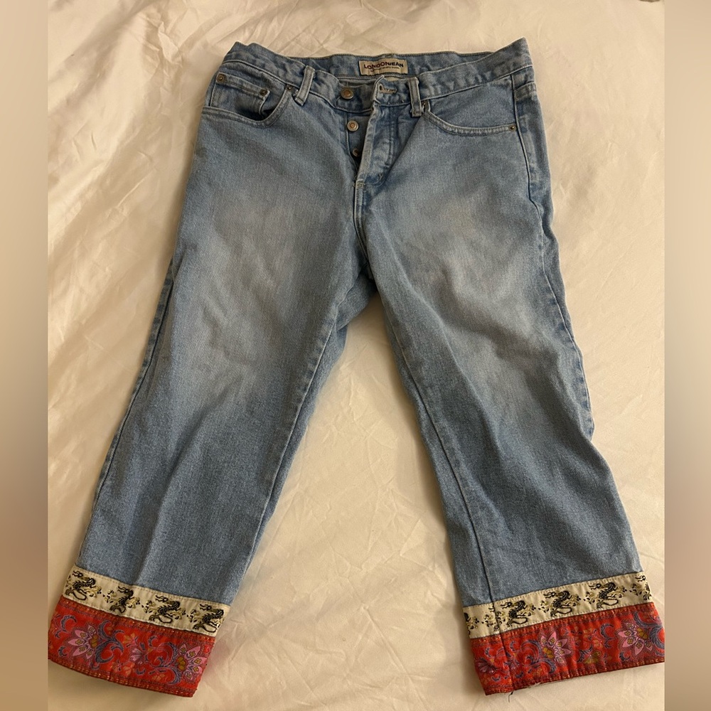 Vtg Paris Blue Capri Jeans Size 10 Button Fly Mid Rise Dragon Floral Trim 90's